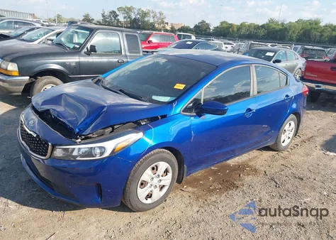 2017 Kia Forte Lx из США, поврежденный, VIN 3KPFK4A7XHE114159